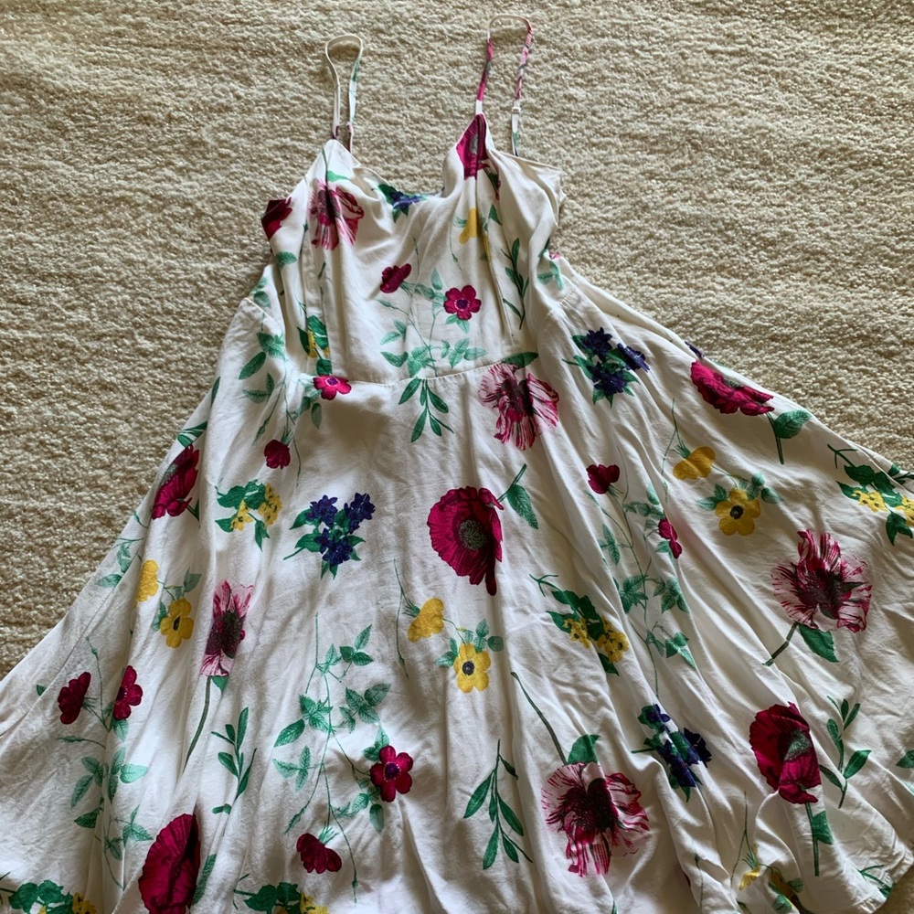 ❗️4/$20❗️Floral Dress